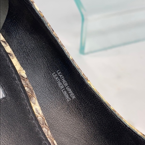 Vera Wang Lavender Sz 7.5M Selima Peep Toe Heels - Picture 12 of 13